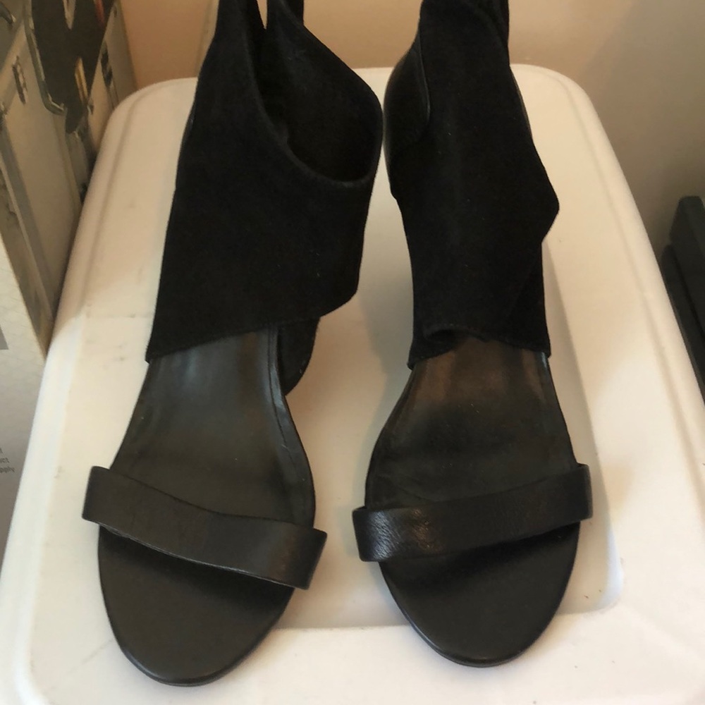 Black shoe sandal